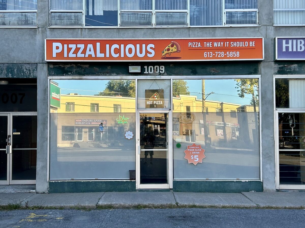 The Pizzalicious storefront at 1009 Merivale Road in Ottawa